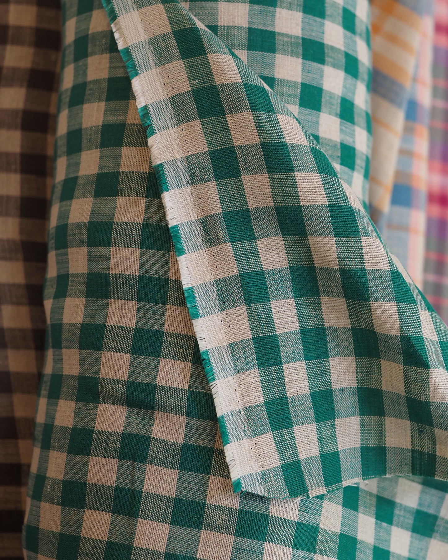 5.5 OZ YARN DYED LINEN, GREEN GINGHAM